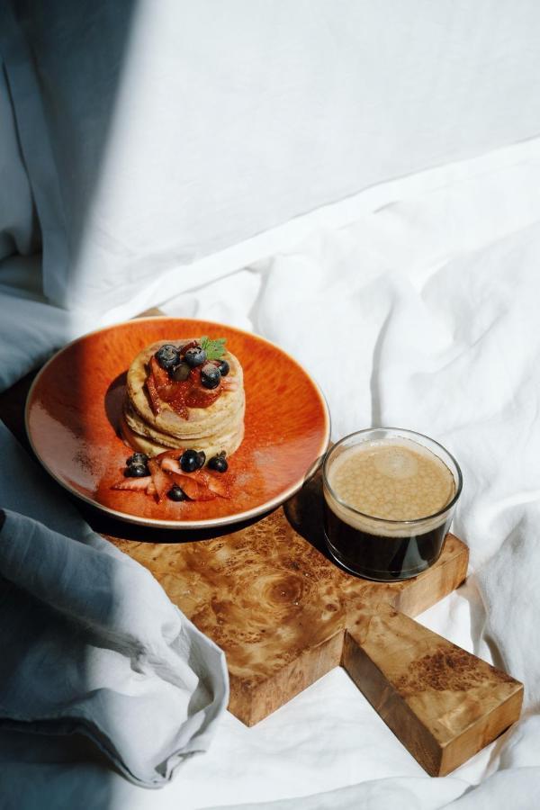Kind Of Oj Bed & Breakfast Брюж Екстериор снимка
